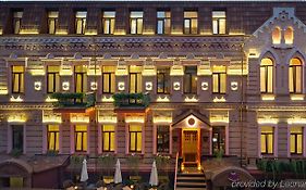 Hotel 19 Charkov Exterior photo